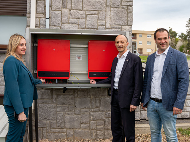 Otvaranje prve solarne energane u Gospiću na zgradi Razvojnog centra                                                                                                                                                                                      